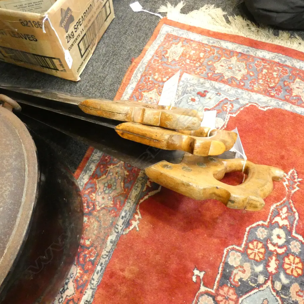 3 VINTAGE DISSTON SAWS L.825mm Image 1++