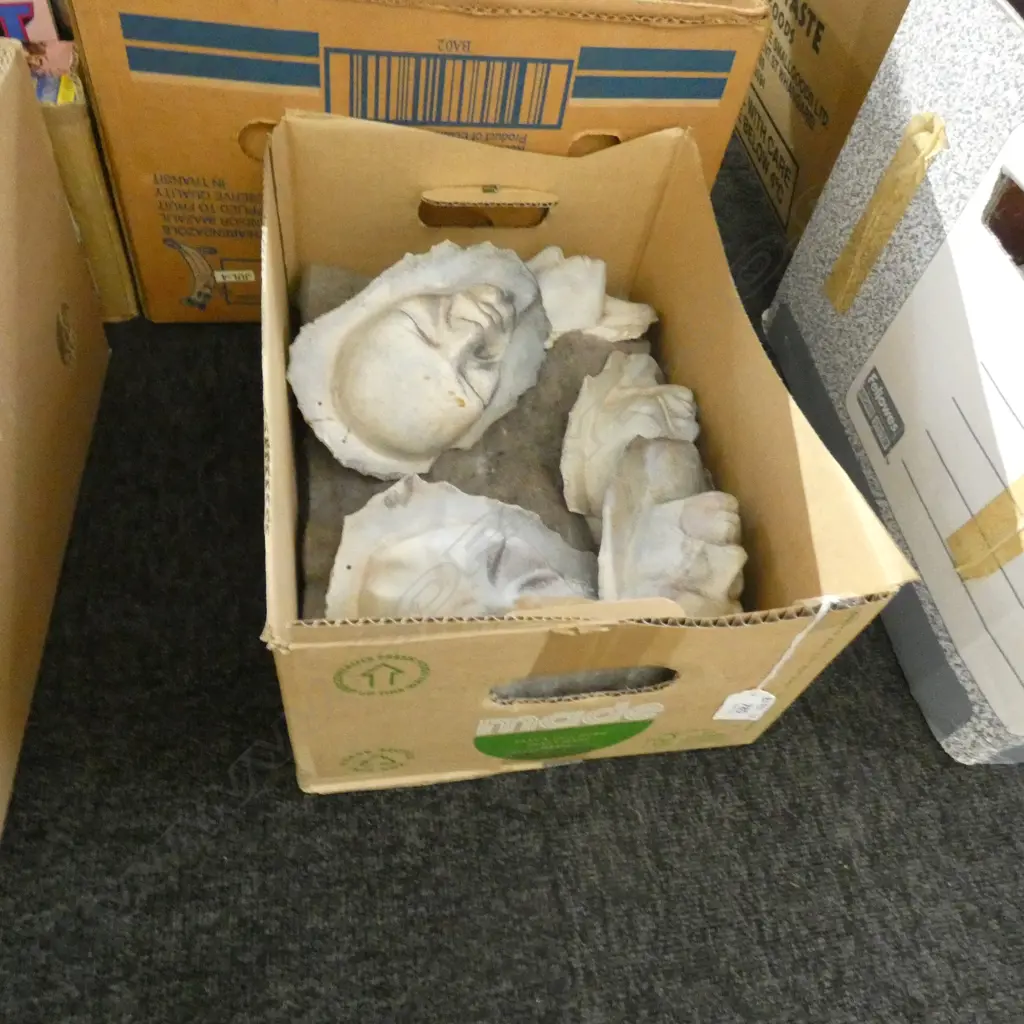 BOX CERAMIC MASKS/HEADS Image 1++