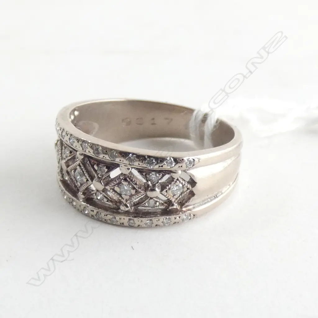 18CT GOLD & DIAMOND BELLE EPOQUE STYLE RING 5.95GMS Image 1++