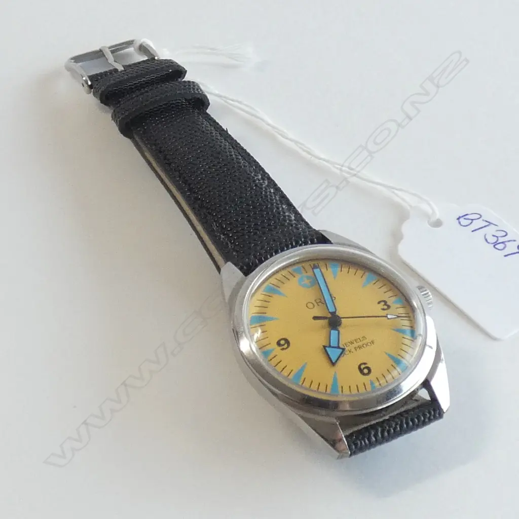 GENT'S ORIS WRISTWATCH 1980 MANUAL WIND WORKING (new old stock) Image 1++