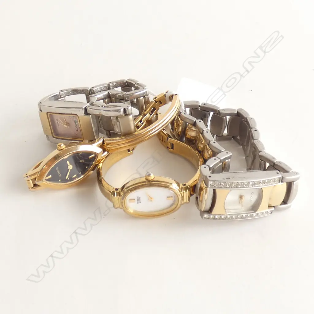 4 LADIES WATCHES INCL 2 GUCCI COPIES Image 1++