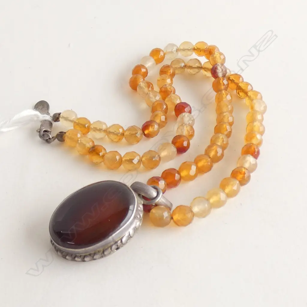 CARNELIAN BEAD NECKLACE WITH STG SILVER & OVAL CARNELIAN STONE PENDANT Image 1++