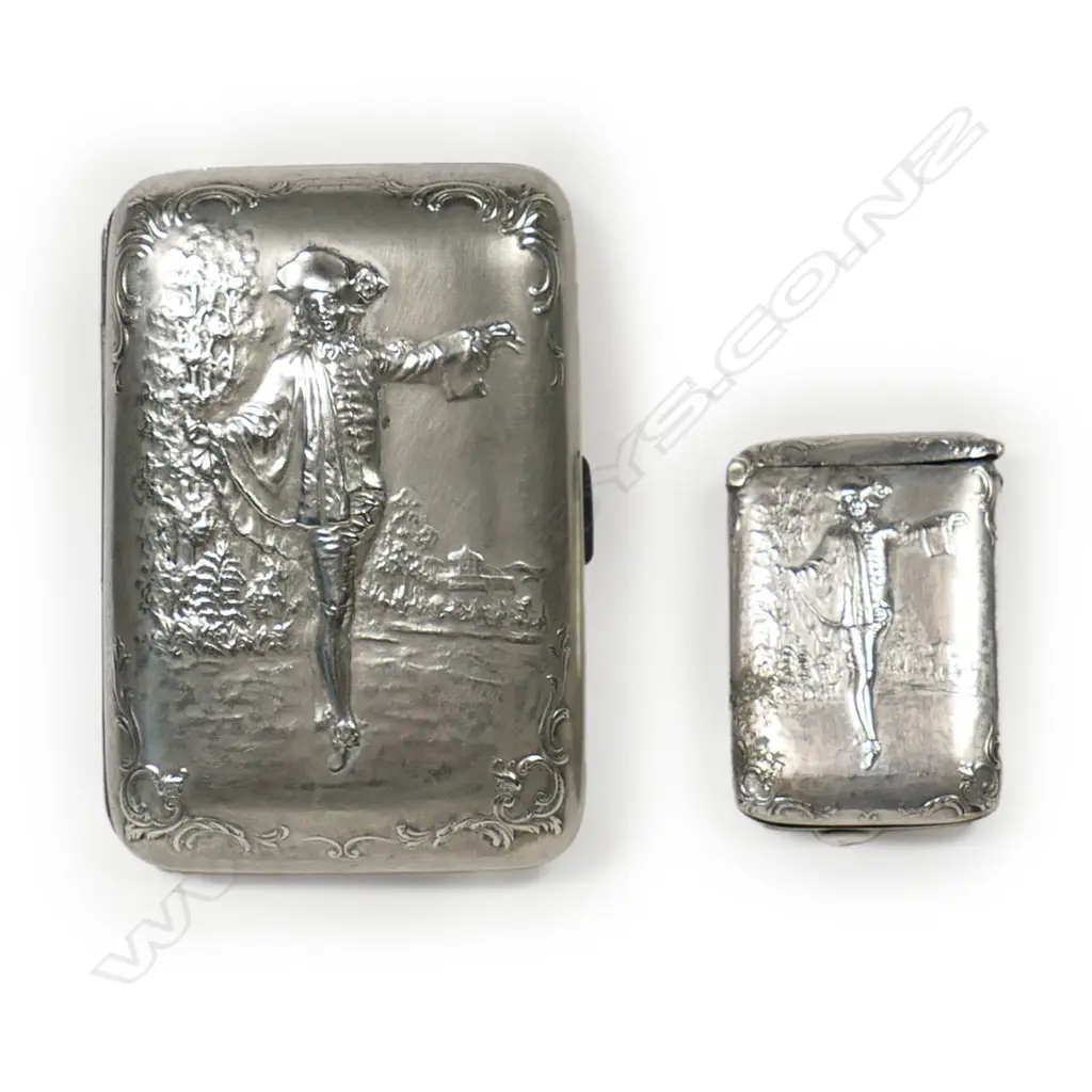 Antique French Silver Plate cigarette case together with a matching vesta Image 1++