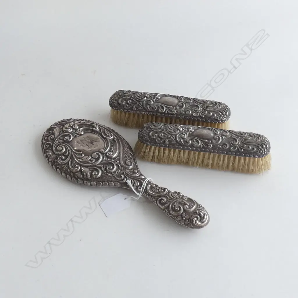 3 PCE STG SILVER DRESSING SET; MIRROR + 2 BRUSHES Image 1++
