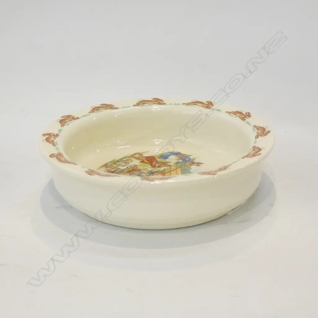 A ROYAL DOULTON BUNNYKINS BOWL Image 1++