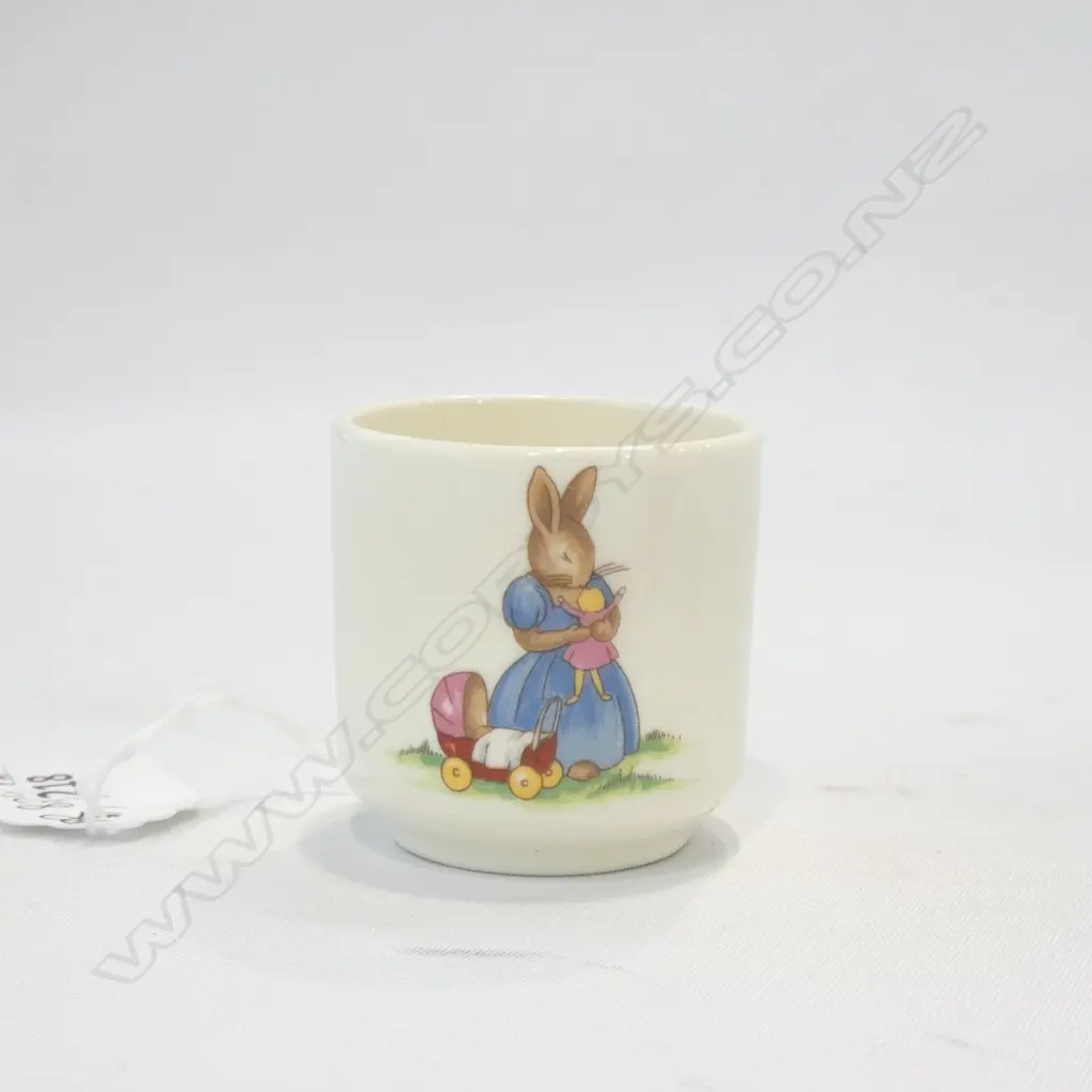 A ROYAL DOULTON BUNNYKINS EGG CUP Image 1++