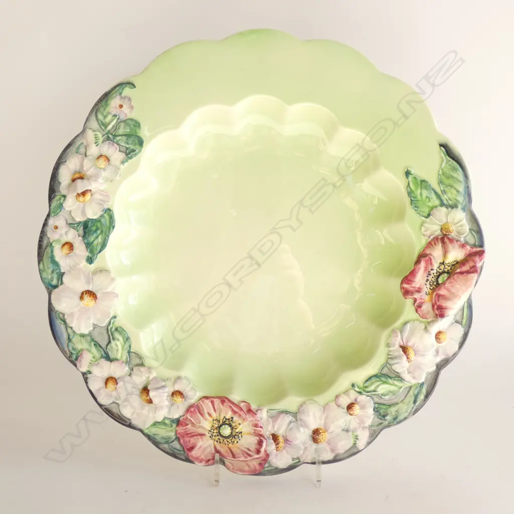 A CARLTON WARE EMBOSSED CHARGER. Dia.305mm Image 1++
