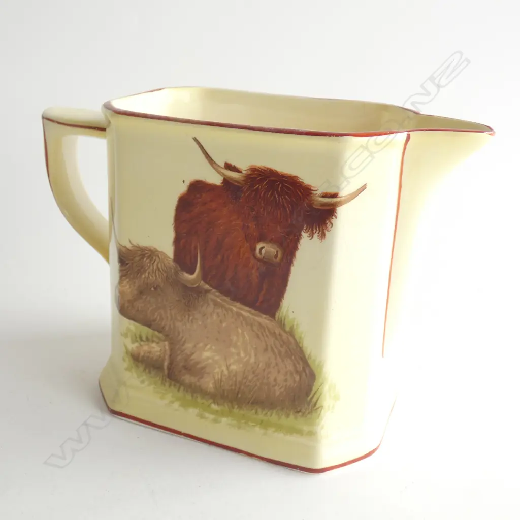 A GRIMWADES JUG, OBLONG WITH SQUARE CORNERS TAPERING INWARDS SLIGHTLY FROM BASE. W.130mm Image 1++