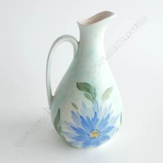 A RADFORD JUG, H.140mm