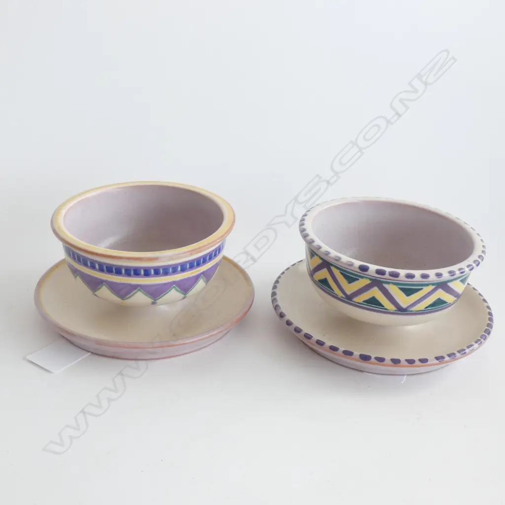 TWO POOLE GRAPEFRUIT DISHES (CARTER STABLER ADAMS LTD.) Image 1++