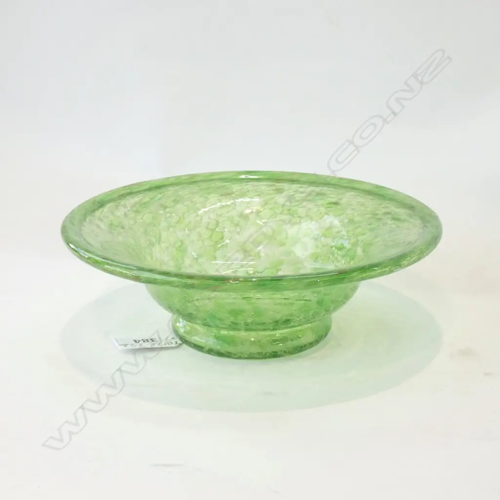 A GLASS MONART BOWL, APPLE GREEN FLECKED w GOLD MICA. Dia.190mm Image 1++
