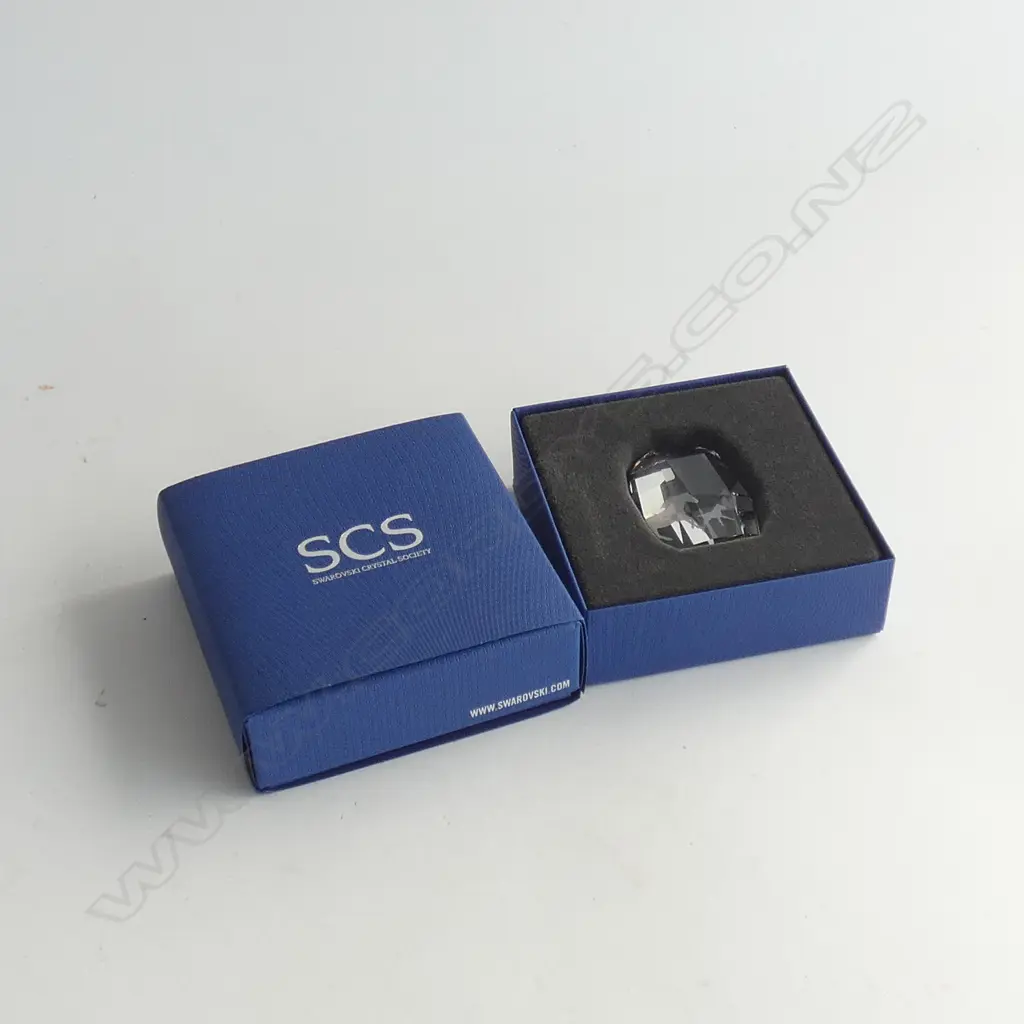 SWAROVSKI CRYSTAL HORSE PAPERWEIGHT & PEACOCK - BOTH W ORIGINAL BOXES & SLEEVES Image 1++