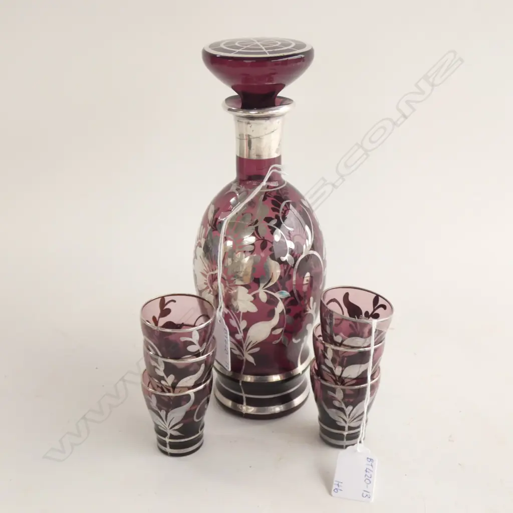 ART DECO AMETHYST GLASS & SILVER OVERLAY DECANTER (H 245MM) & 6 SM GLASSES Image 1++