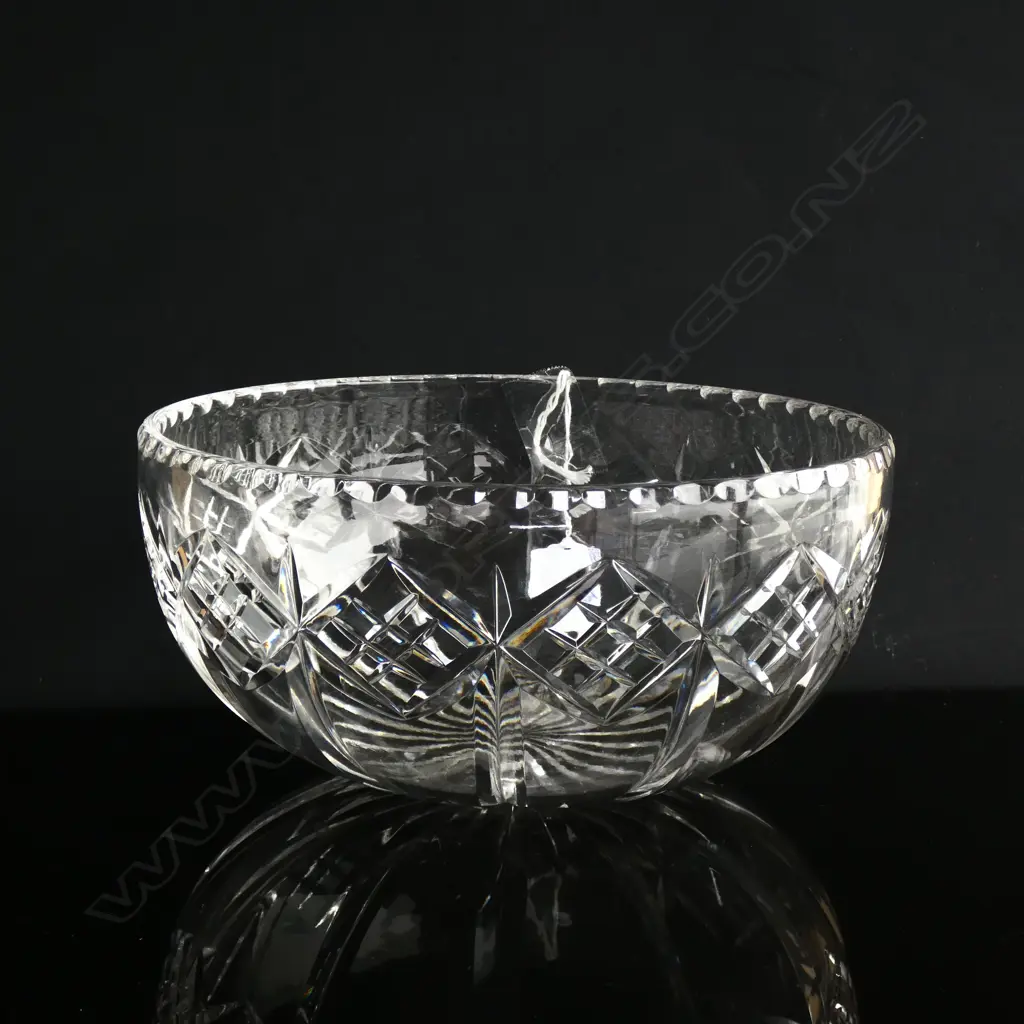 STUART CRYSTAL BOWL - DAI 208MM Image 1++