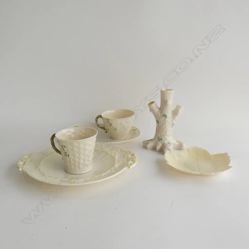 5 PCES BELLEEK GREEN STAMP PCS INCL SHAMROCK TENNIS SET, MUG ETC.. Image 1++