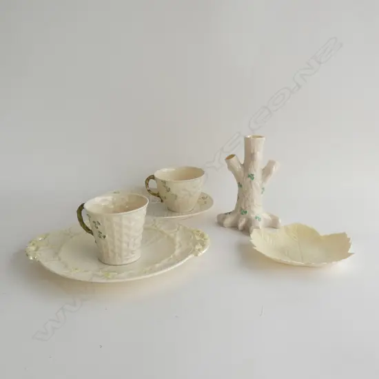 5 PCES BELLEEK GREEN STAMP PCS INCL SHAMROCK TENNIS SET, MUG ETC..