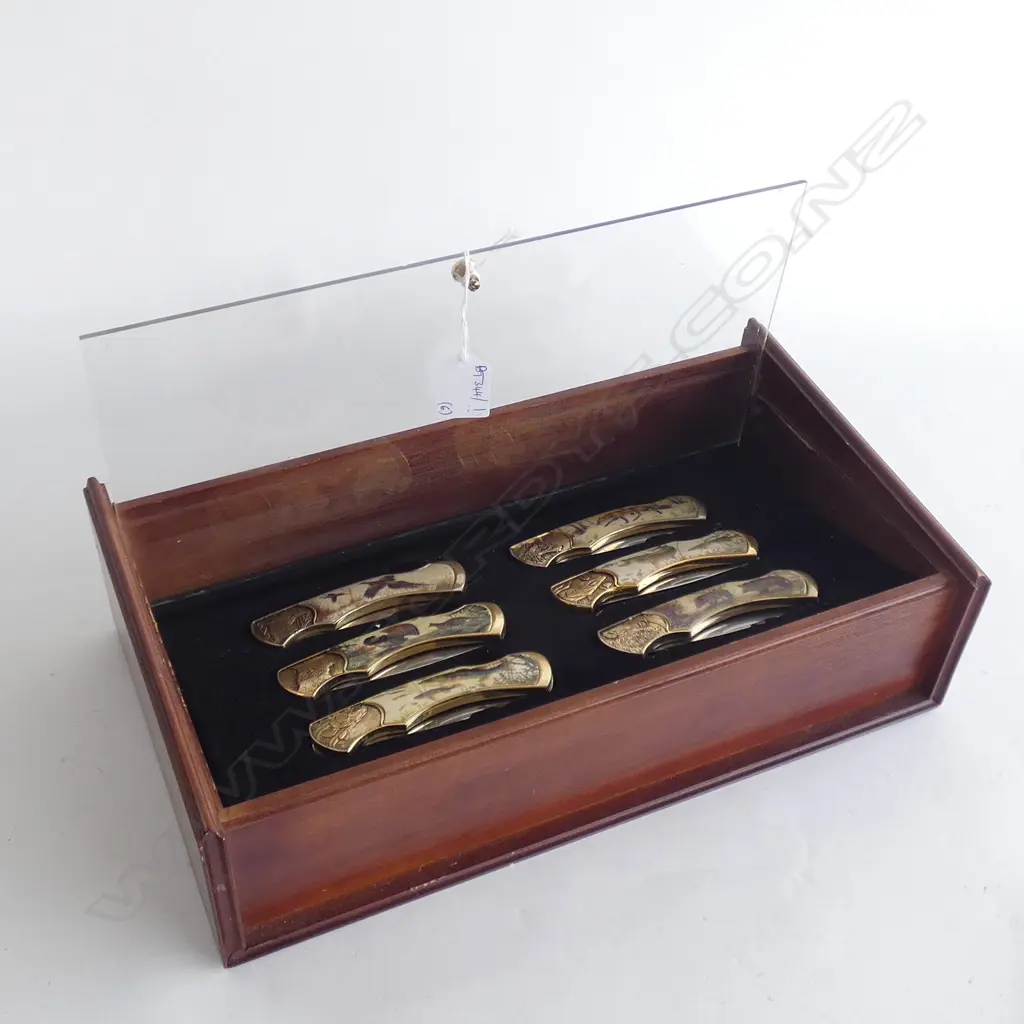 6 FRANKLIN MINT POCKET KNIVES w. ANIMAL DESIGNS, CASED  Image 1++