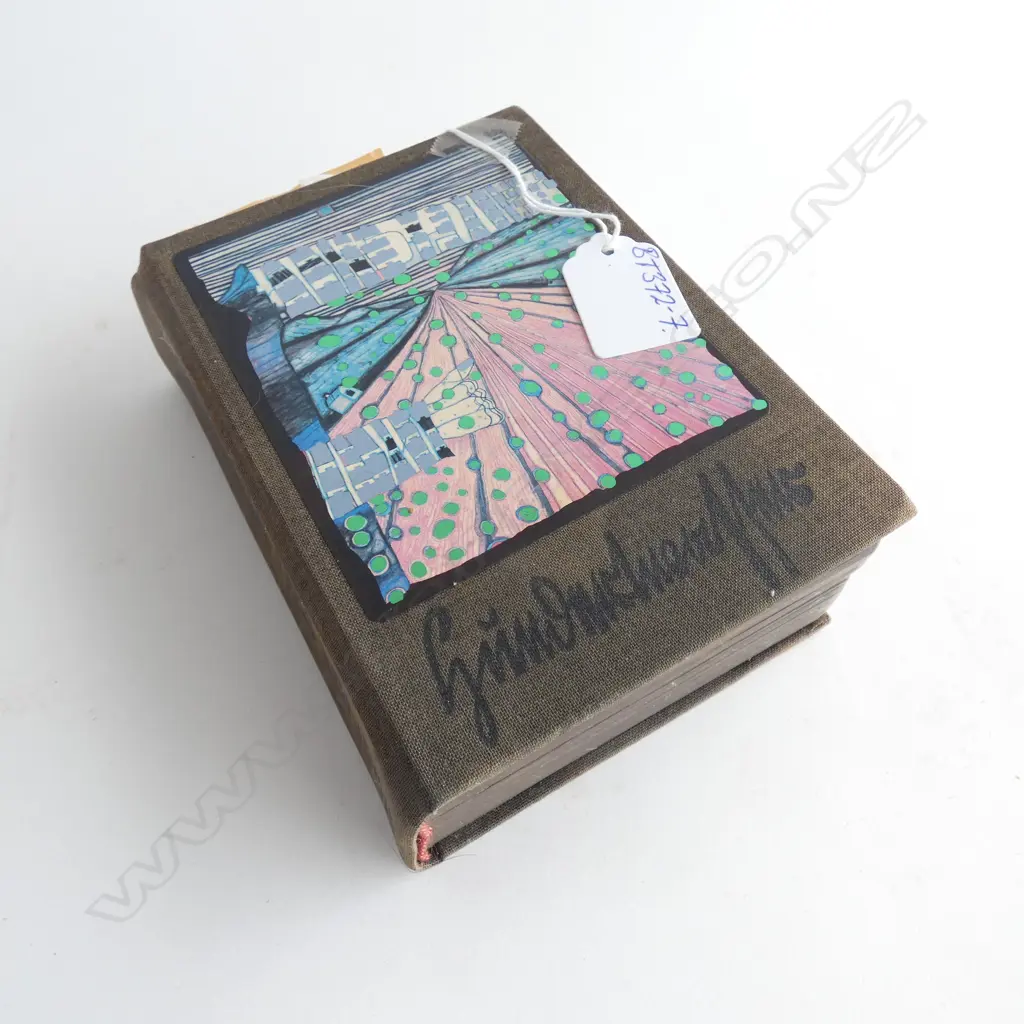 HUNDERTWASSER BOOK 1983 LOMDON BARBICAN GALLERY 150x 110mm Image 1++