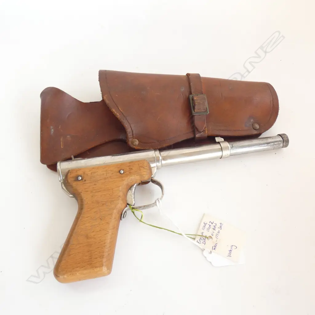 VINTAGE ENGLISH MADE DIANA MOD.2 AIR PISTOL .177CAL or DART Image 1++