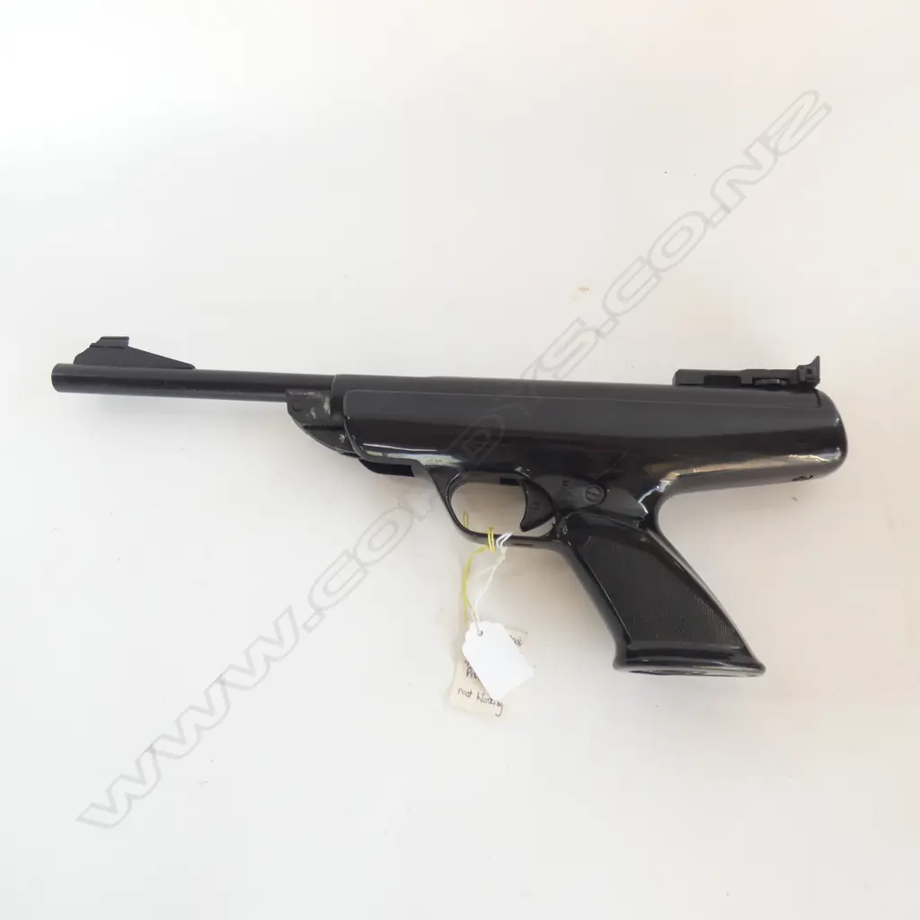 VINTAGE BRITISH MADE SCORPIAN AIR PISTOL .177CAL NOT WORKING Image 1++