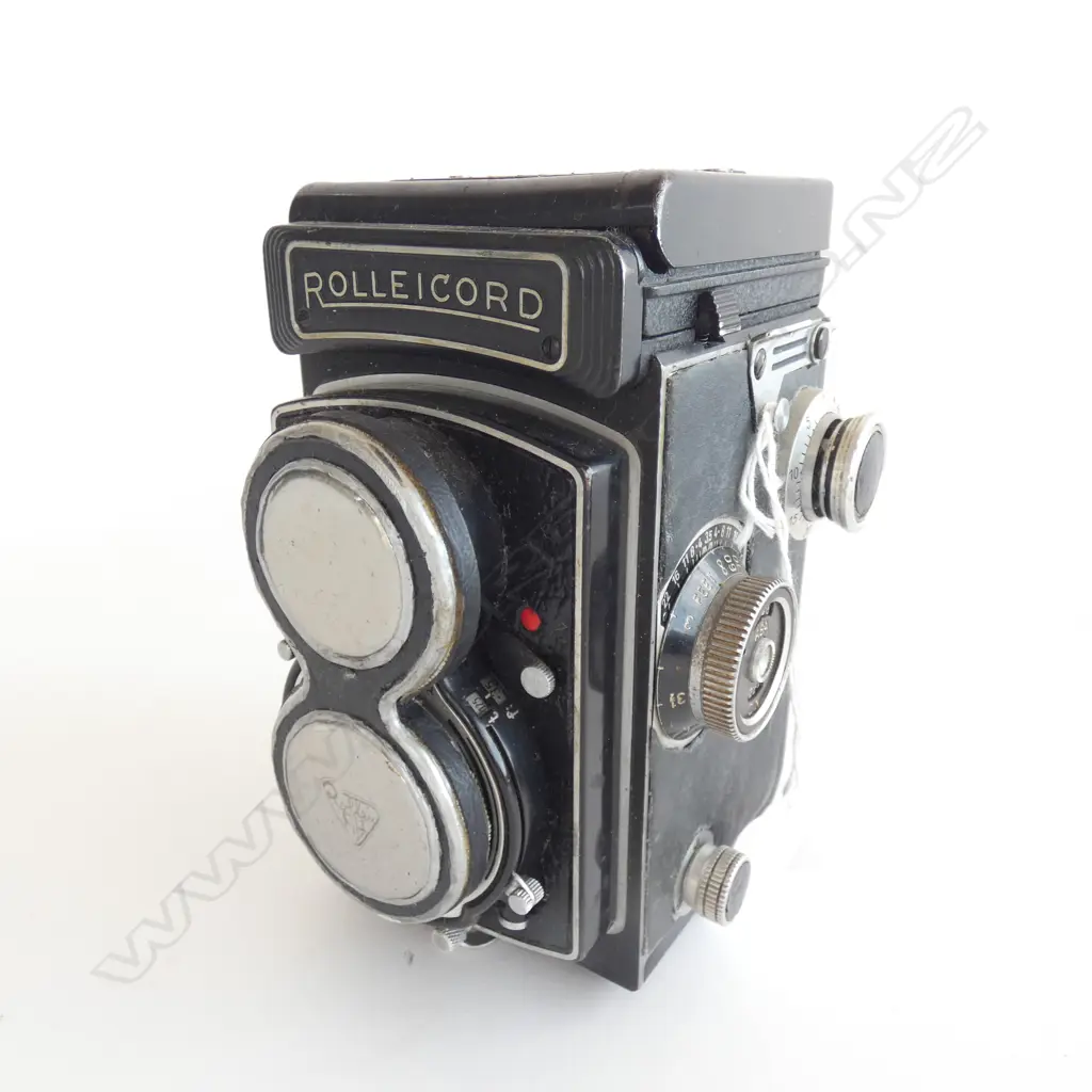 ROLLEICORD REFLEX CAMERA XENAR 1:3.5 / 75 LENS Image 1++