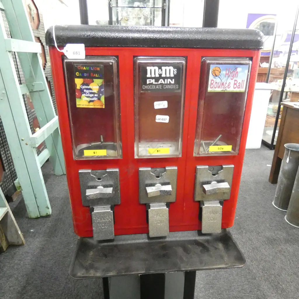 CANDY DISPENSER MACHINE Image 1++