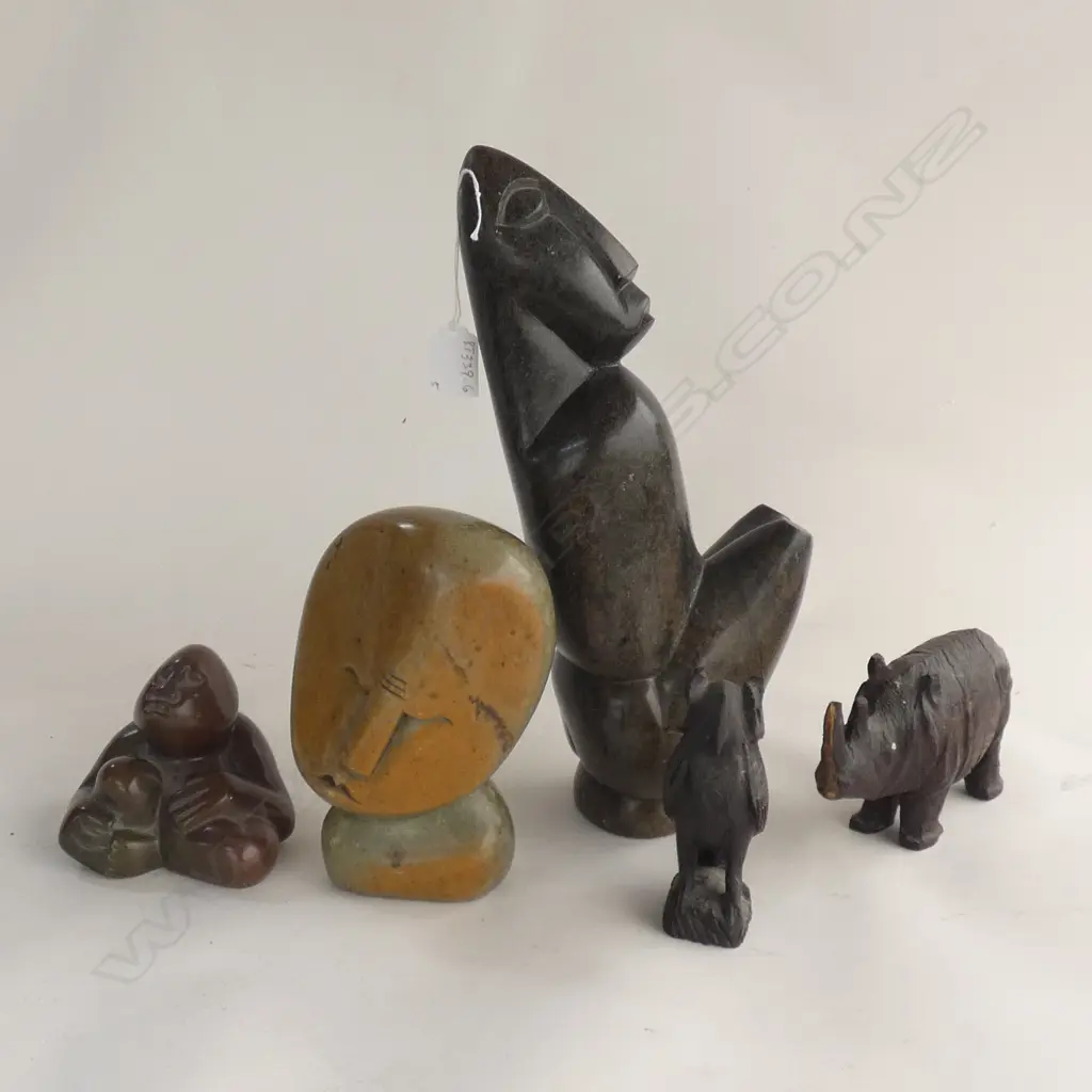 3 SHONA AFRICAN STONE SCULPTURES & 2 WOOD CARVINGS (KENNEDY MUSEKIWA, & OTHERS) Image 1++