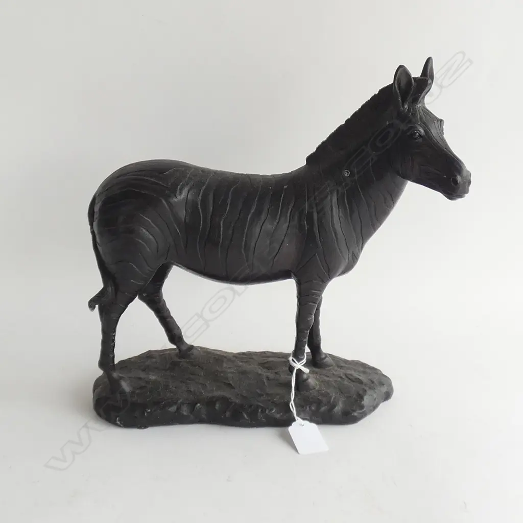 BLACK RESIN ZEBRA H.300mm Image 1++