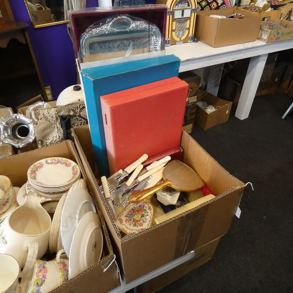 BOX LOT ASST. BOXED RODD CUTLERY ETC Image 1++