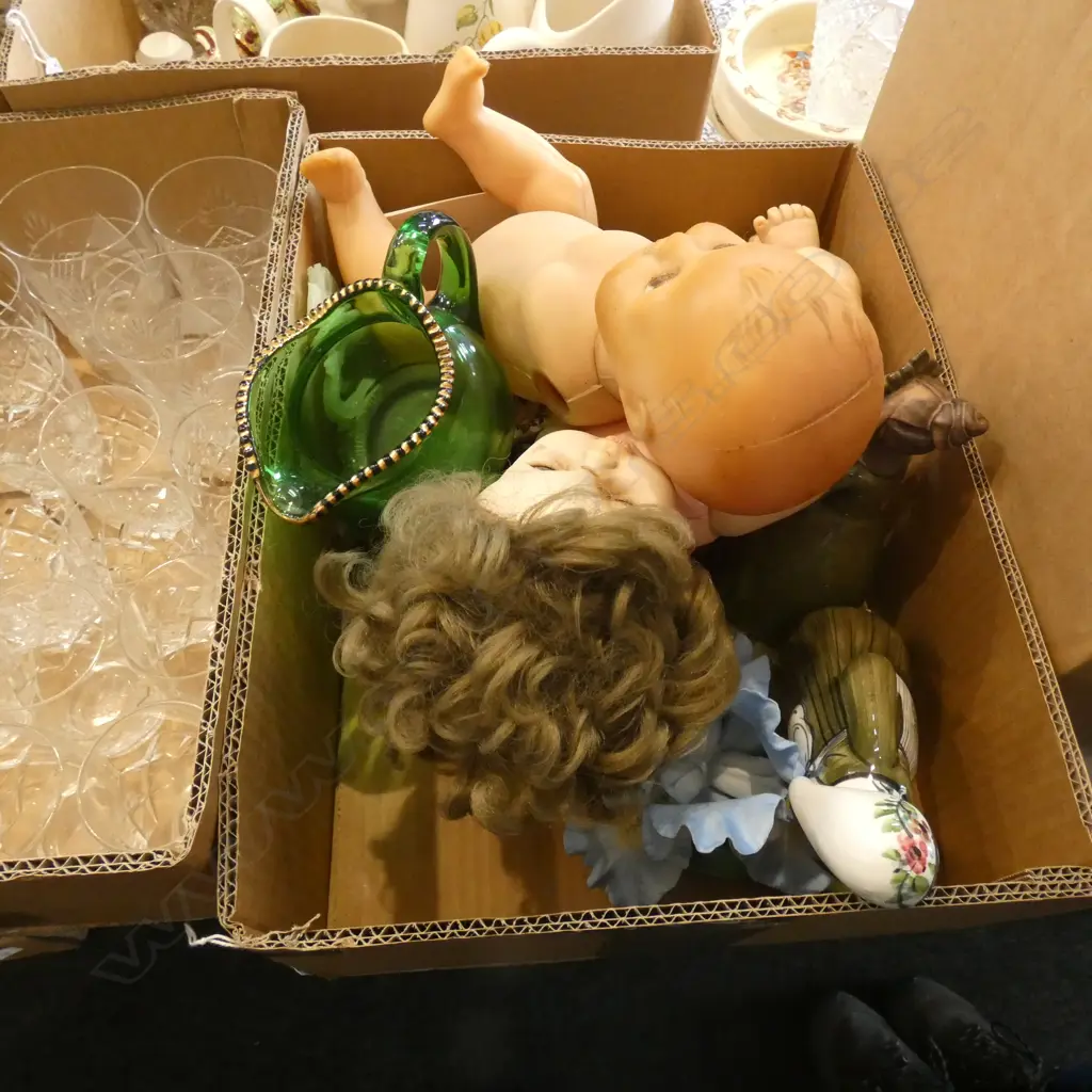 BOX LOT 2 IVORY BOWLS, CERAMICS, 2 DOLLS ETC Image 1++