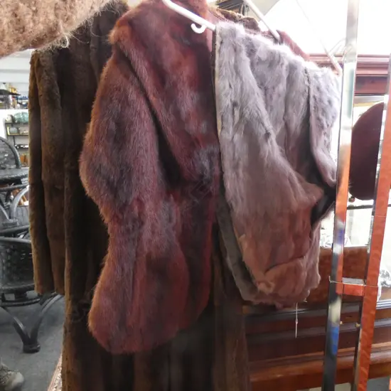 FUR COAT + 2 FUR STOLES 