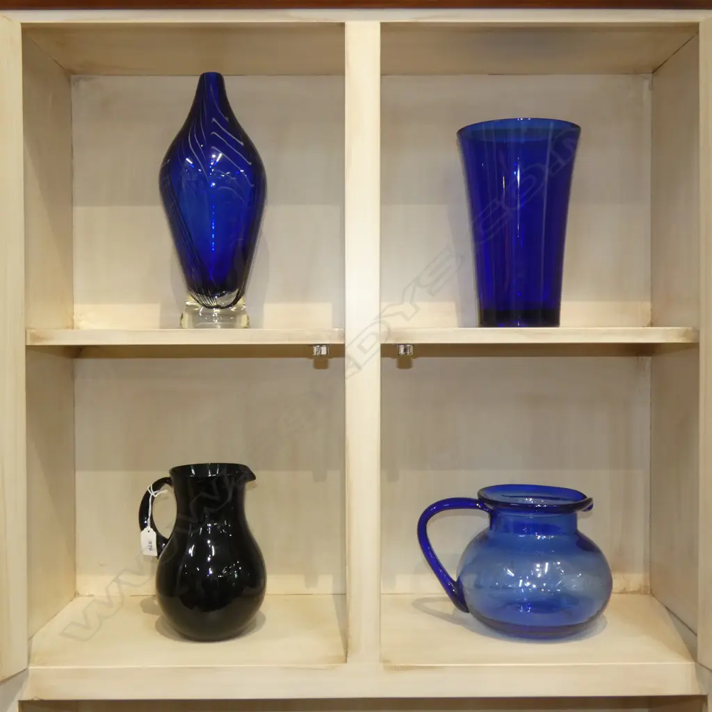 3 PCES BLUE ART GLASS + BLACK GLASS JUG  Image 1++