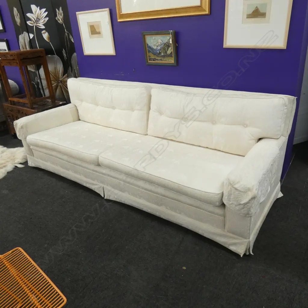 LARGE 4 SEATER WHITE SOFA W.2410mm Image 1++