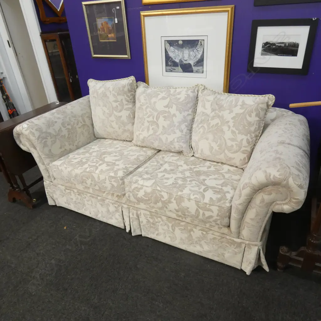 UPHOLSTERED SOFA W.2000mm Image 1++