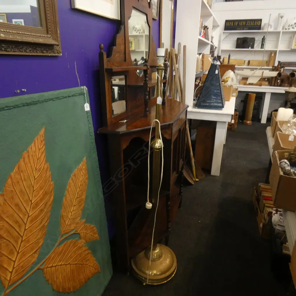 BRASS STANDARD LAMP H1400 Image 1++