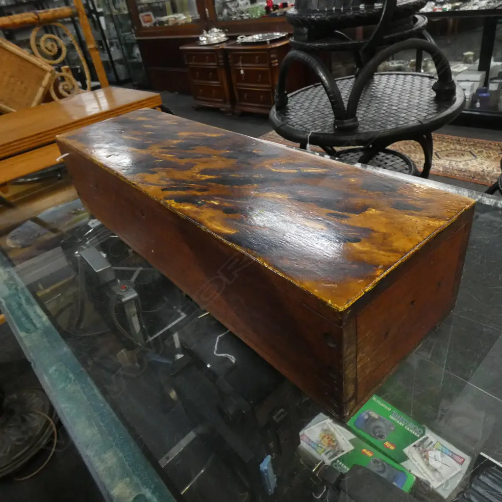 WOODEN BOX FAUX PAINTED TOP L600 Image 1++
