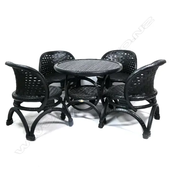 RECYCLED TYRES CAFE TABLE & 4 COTTAGE CHAIR SET