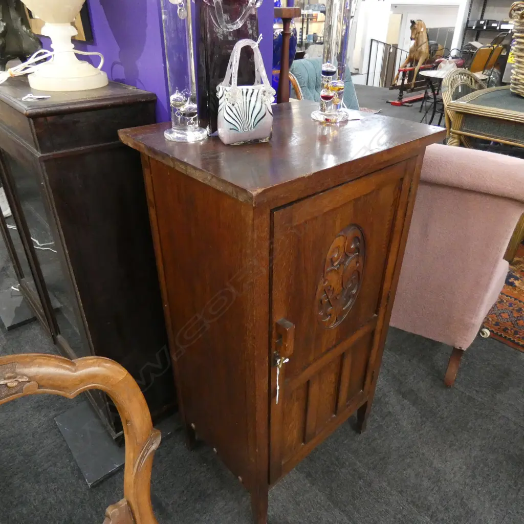 VINTAGE OAK CABINET H 990 MM Image 1++