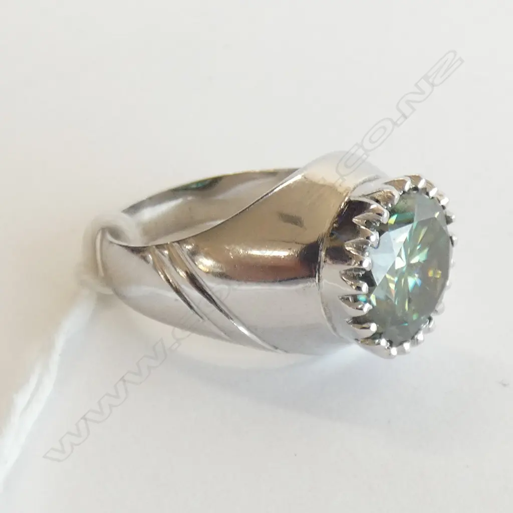 925 & BLUE MOISSANITE RING 11.2 GRAMS Image 1++