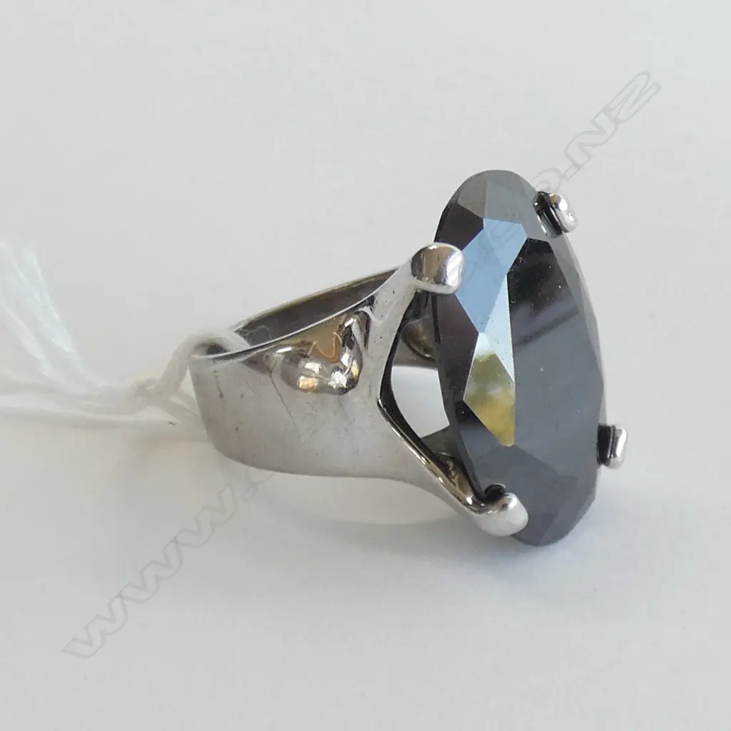 HEMATITE RING  Image 1++