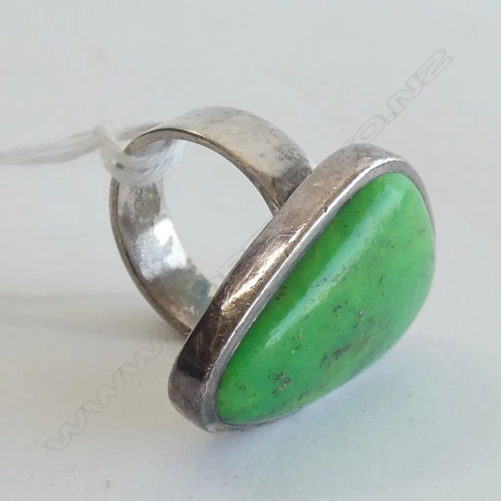 925 GREEN AGATE RING 14 GRAMS Image 1++