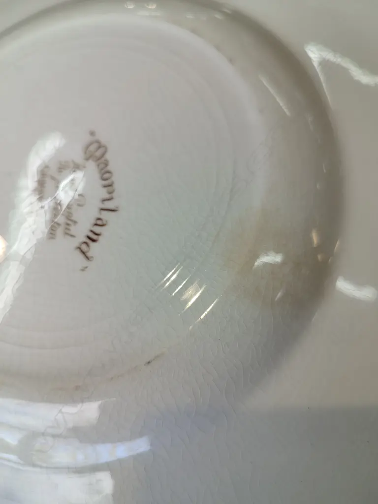 GRIMWADES MAORILAND PLATE (205MM SQ) + SOUVINEER WARE JUG Image 1++
