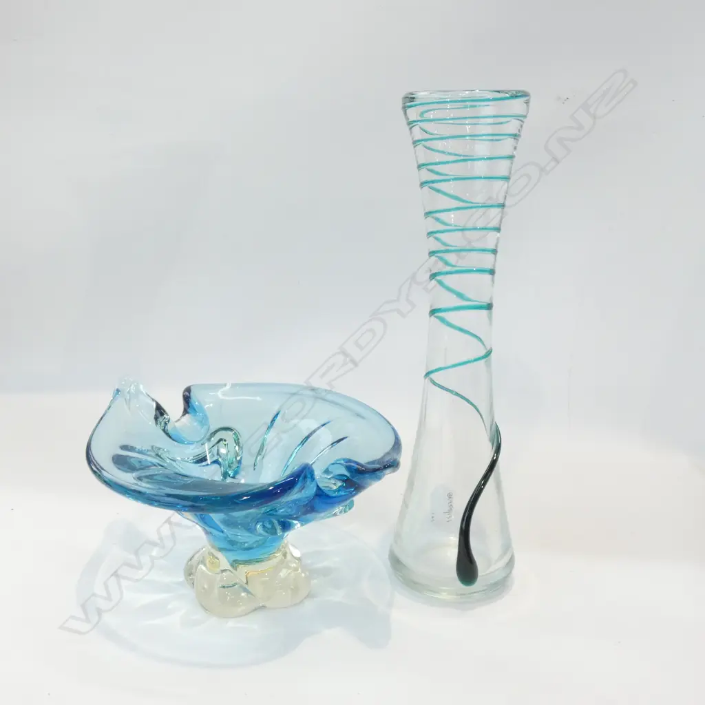 RETRO BLUE GLASS COMPORT & VASE Image 1++
