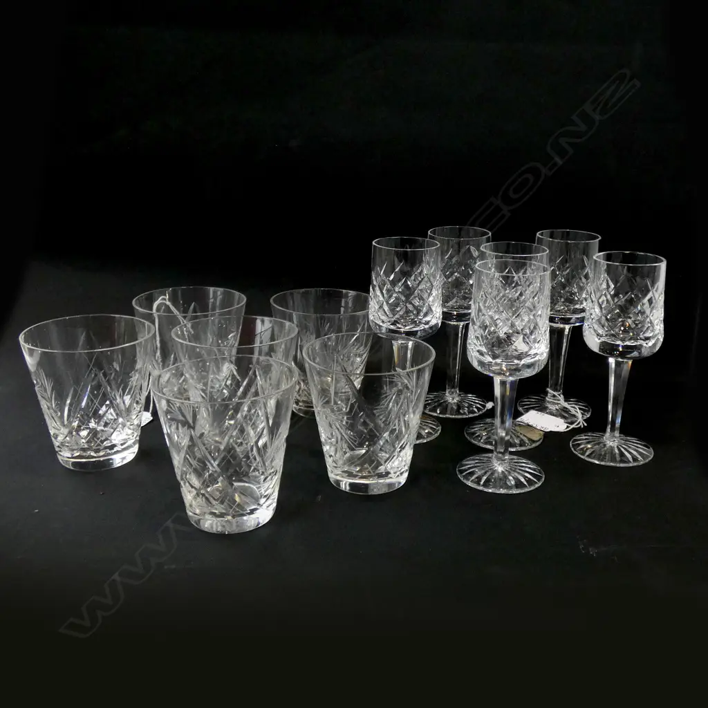 SET 6 WISKEY GLASSES & STEMED CRYSTAL GLASSES Image 1++