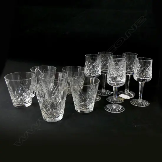 SET 6 WISKEY GLASSES & STEMED CRYSTAL GLASSES