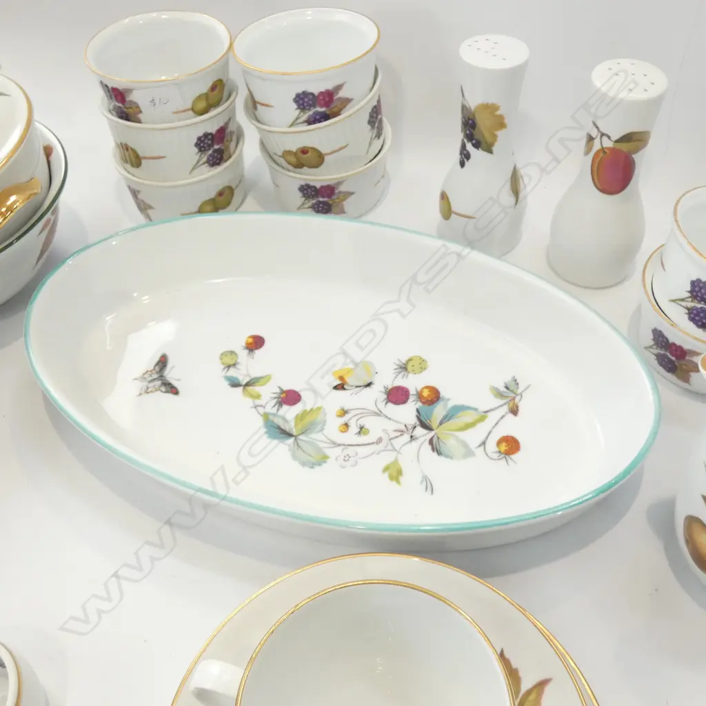 18PCS R/WORCESTER EVERSHAM CHINA Image 1++