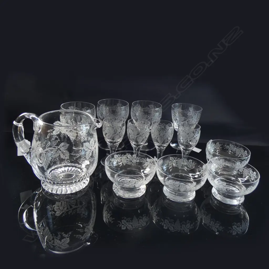13PC ETCHED CRYSTAL SET; 8 STEM GLASSES (2 SIZES) 4 DESSERT BOWLS & 1 WATER JUG  Image 1++