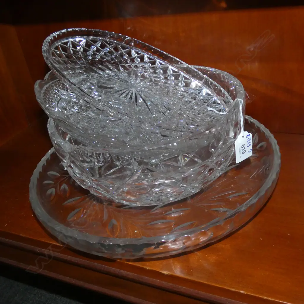 4 CRYSTAL ITEMS Image 1++