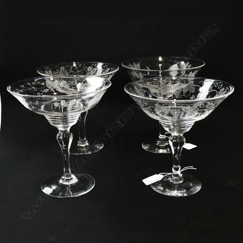 2PRS ACID ETCHED CRYSTAL COMPORTS Image 1++