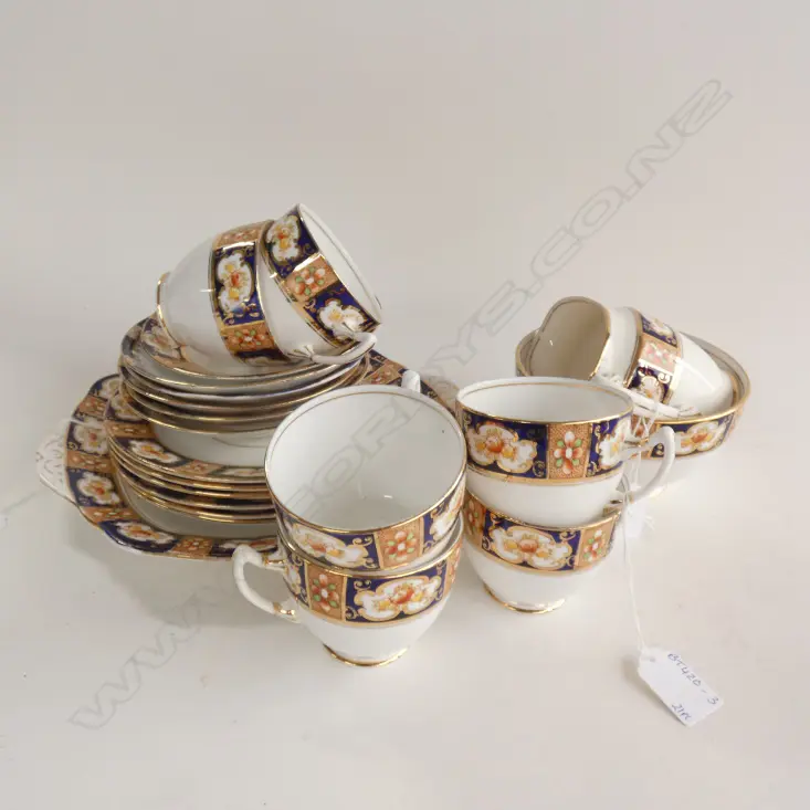 ROYAL  ALBERT CROWN CHINA IMARI 21 PC TEASET; 6 TRIOS / JUG & BOWL & CAKE PLATE Image 1++